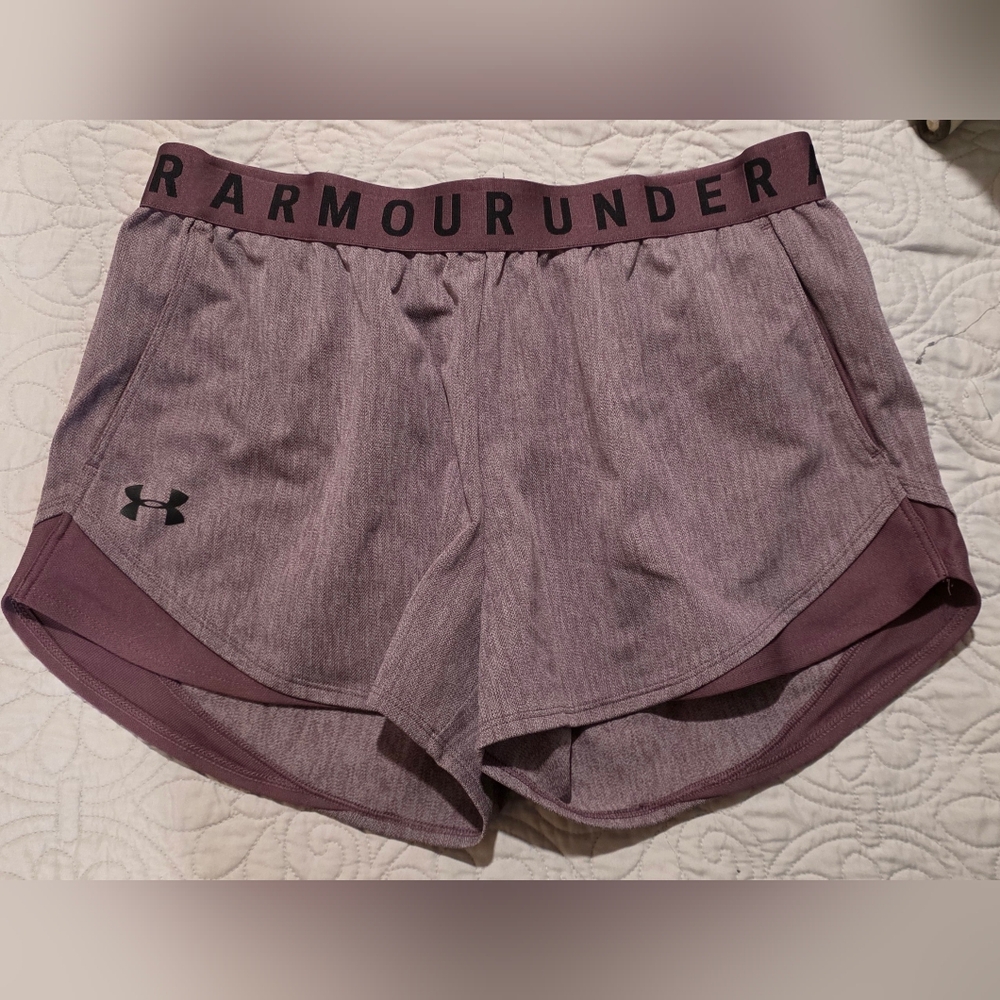 Under Armour Women's Athletic Shorts Sz M